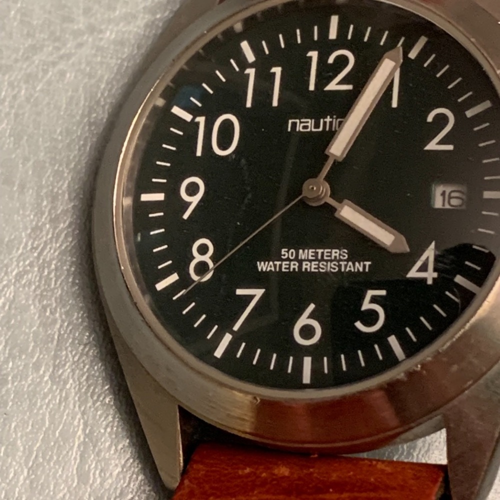 Vintage Nautica Green Dial Domed Crystal Watch - Picture 7 of 15